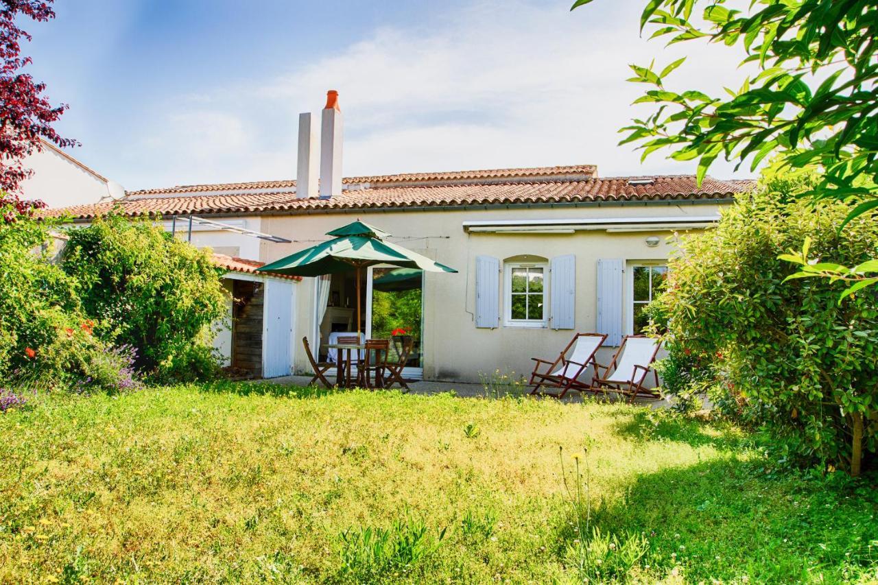 Maison Pour 6 Au Coeur De Saint Martin Bagian luar foto